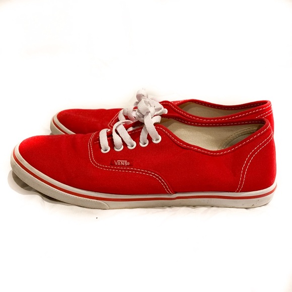 vans red low tops